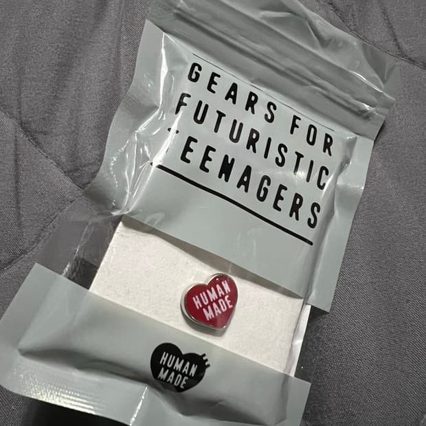 휴먼메이드 귀걸이