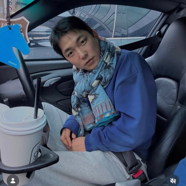 캐피탈 울 머플러