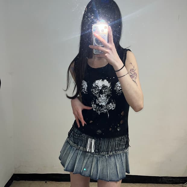 스컬프린팅 스터드 그런지 락펑크 슬리브리스