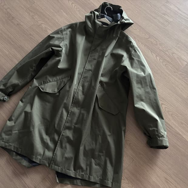 상태최상 유니클로 블럭테크 야상 레인코트 웨더코트 님성100,105