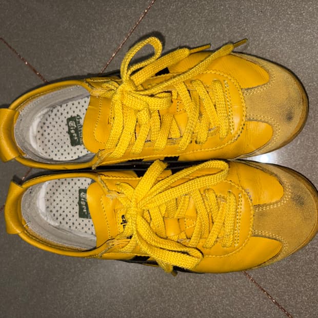 오니츠카 타이거 멕시코 66 옐로우 블랙