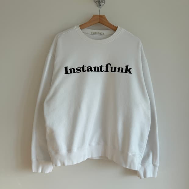 인스턴트펑크(Instantfunk) 맨투맨