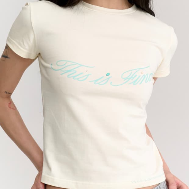 디스이즈파인 크롭 시크니처티 크림