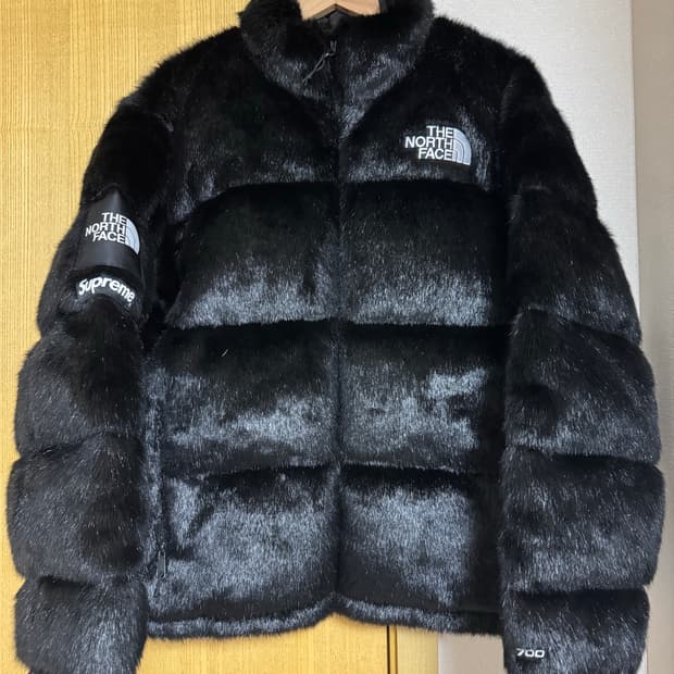 슈프림 노스페이스 퍼 눕시 L