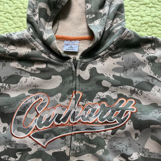 칼하트 Carhartt 카모플라주 로고 후드 집업