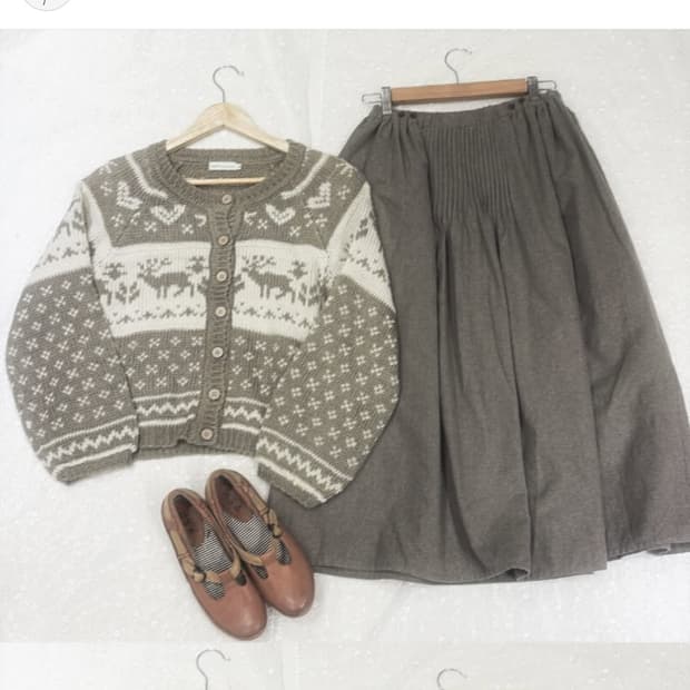 카메 빈티지 모리걸 대대장템 어스뮤직 노르딕 가디건