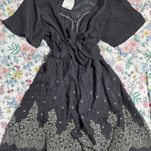 엑시즈팜)일본빈티지 그레이 오리엔탈 스즈코모리걸 가디건 레이어드반팔원피스