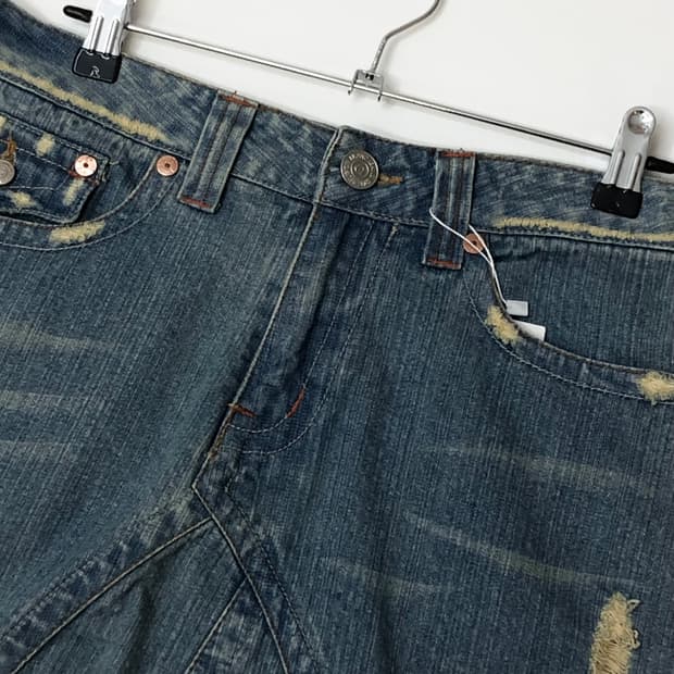 True Religion 트루릴리전 데님 조이 디스트레스 스커트  