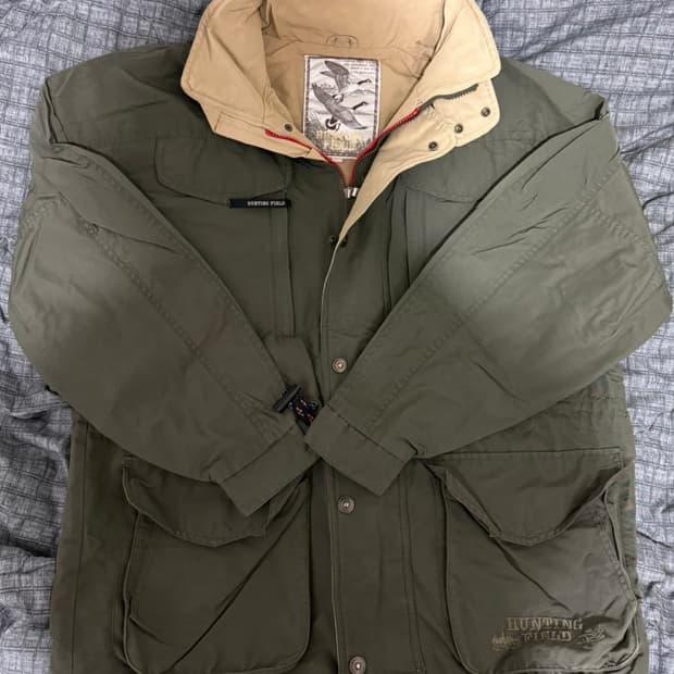 헌팅필드 카키 바람막이 점퍼