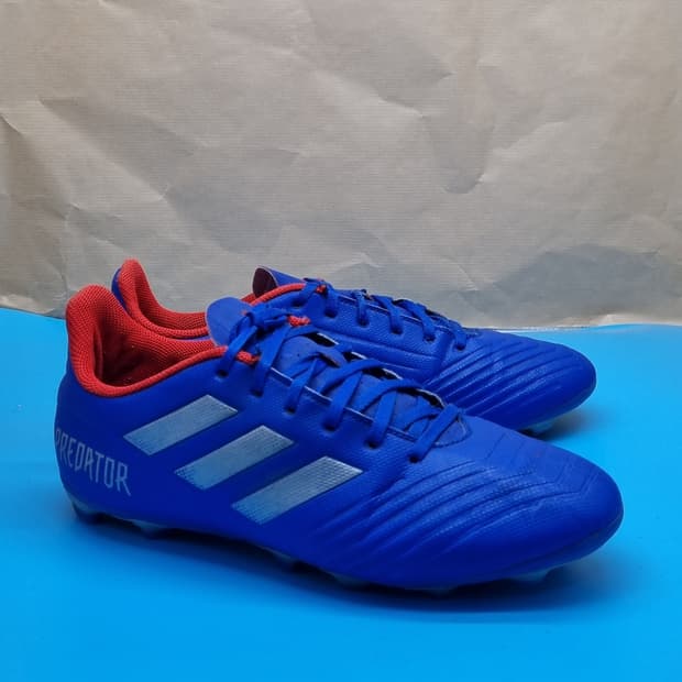 아디다스 프레데터19.4 FXG 축구화270