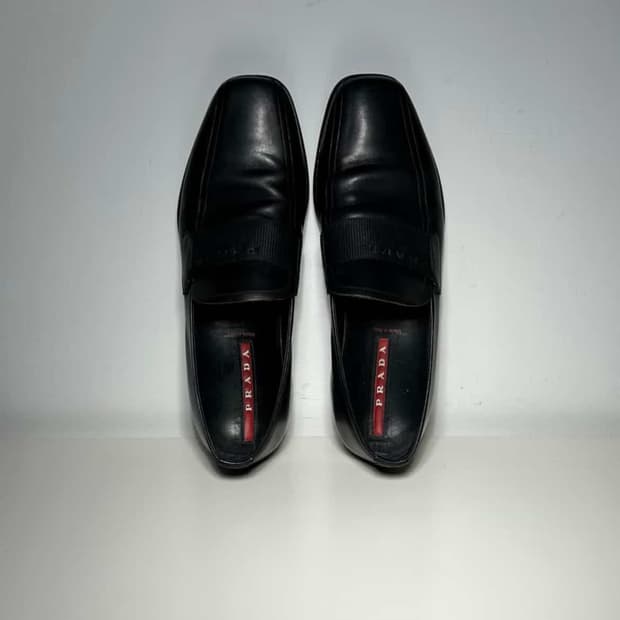 프라다 스포츠 로퍼 구해요!!!!