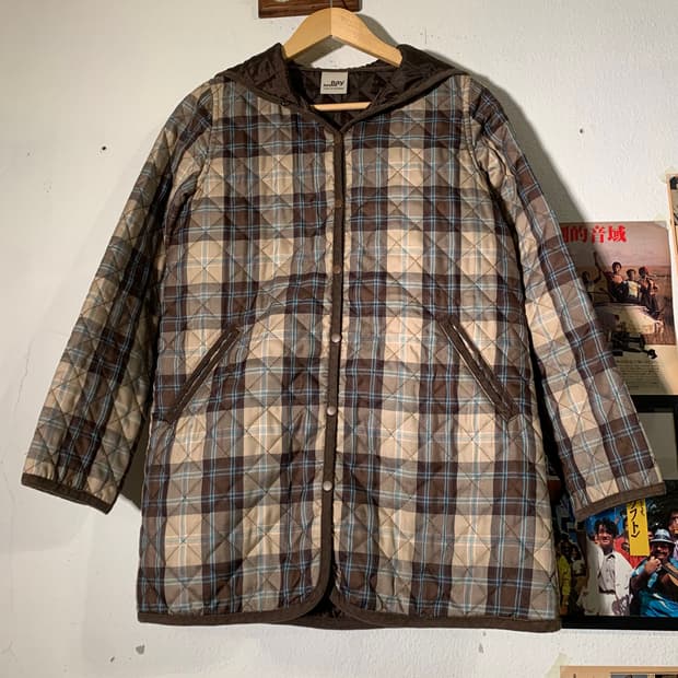 레이빔즈 체크 퀼팅자켓