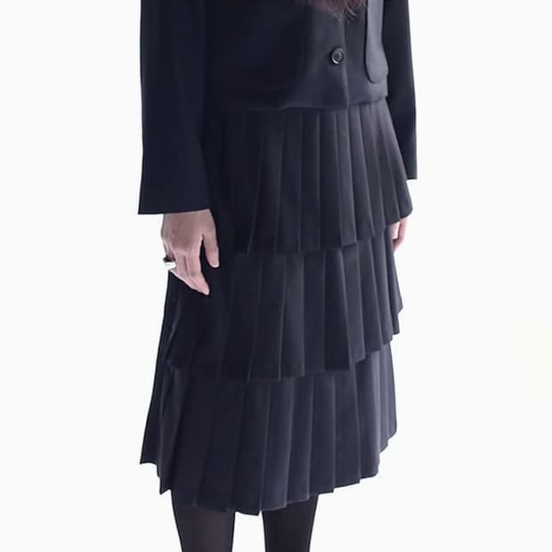 언노운블루 플리츠 스커트