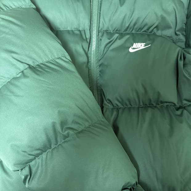 나이키 초록 패딩