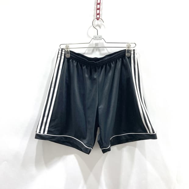 아디다스 남성 기본밴딩반바지 블랙 110 