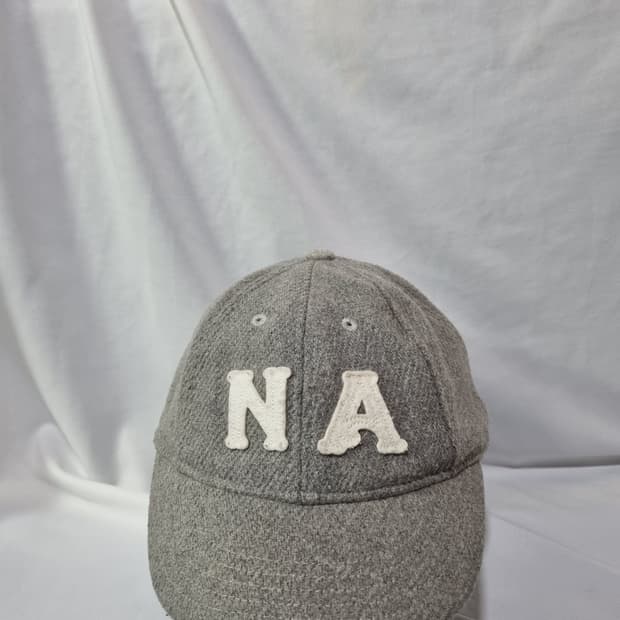 아디다스 X 네이버후드 그레이 울혼방 볼캡 모자