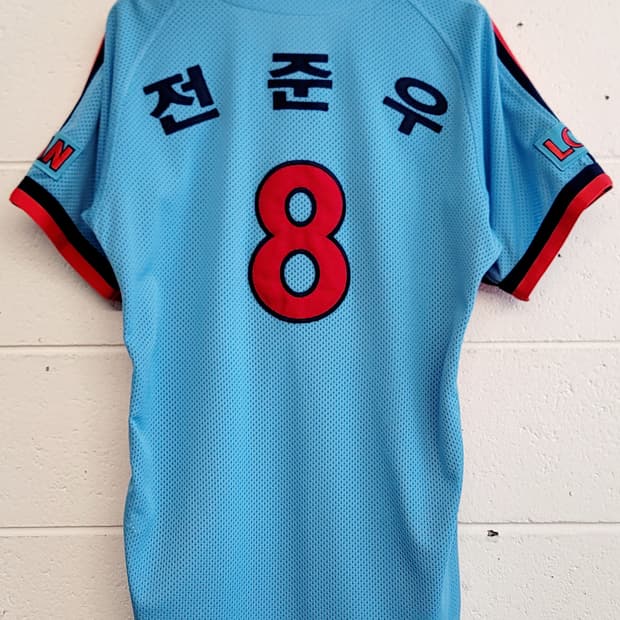 롯데자이언츠 올드 원정 챔피언 유니폼(No.8 전준우 마킹) 판매