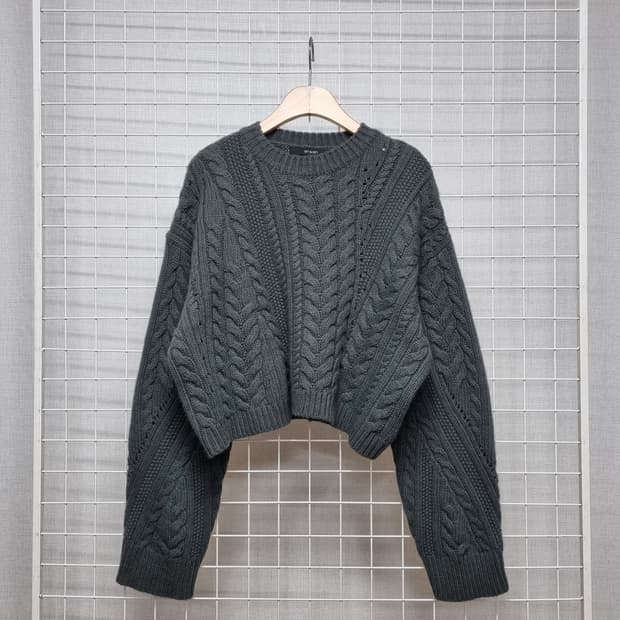 (택포) 온앤온 크롭 니트