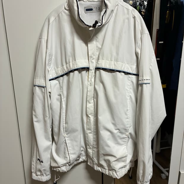 휠라 FILA 바람막이 L/100