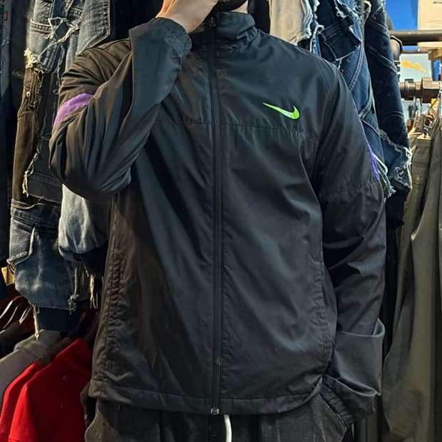 [NO.9] 나이키 바람막이