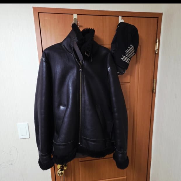 레더 플라이트 B-3 자켓 