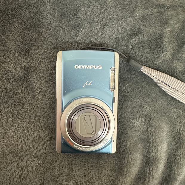 올림푸스 뮤 7040 디지털카메라 디카