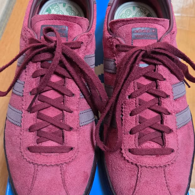 아디다스 토바코 버건디