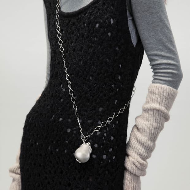 아모멘토 빈티지 롱 넥크리스