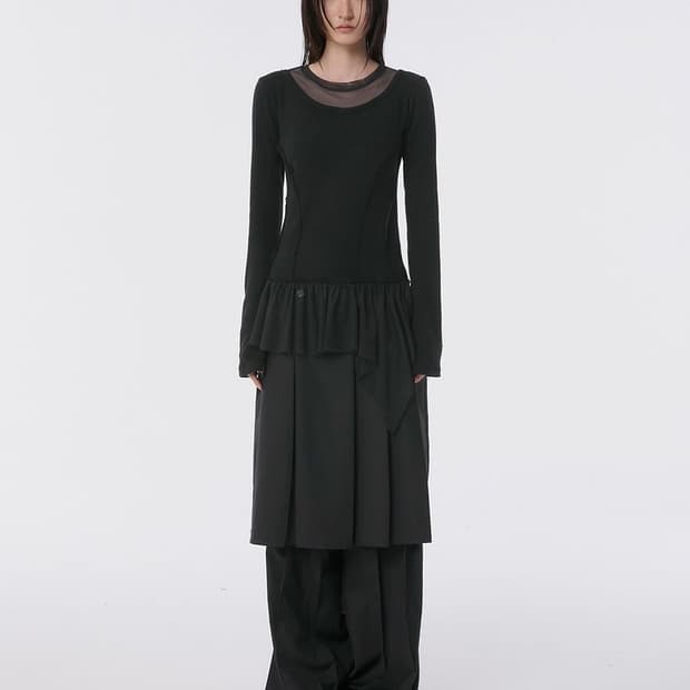 플레어업 레이어드 레이스 프릴 롱슬리브 블랙