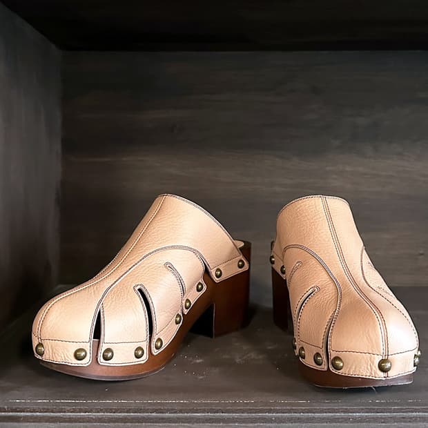 CHLOE leather wood sole mules
