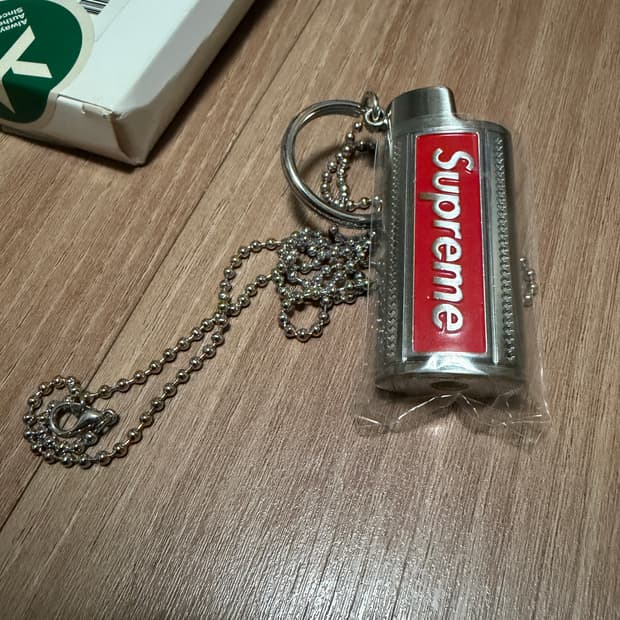 [새상품] 슈프림 메탈 라이터 홀스터 - 19SS