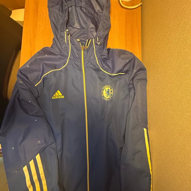 아디다스 첼시 바람막이 M