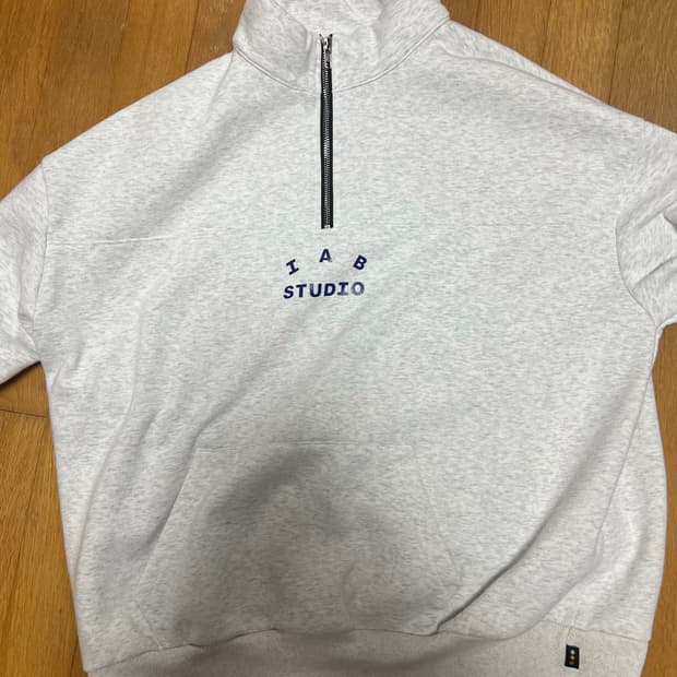 아이앱 하프 집 풀오버 라이트 그레이