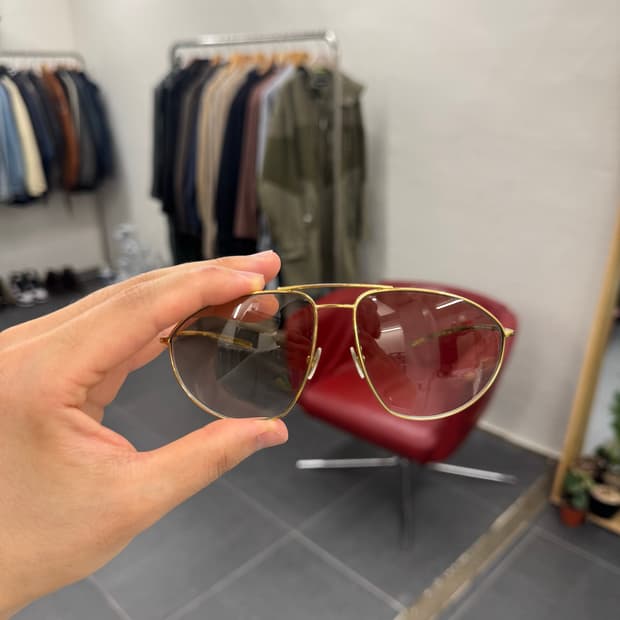 00‘s Vintage Gucci Aviator Sunglasses