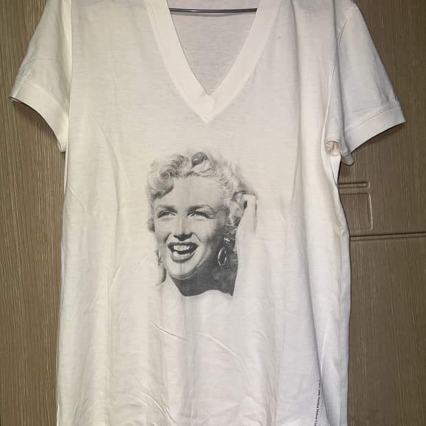 돌체앤가바나 마를린먼로 티셔츠