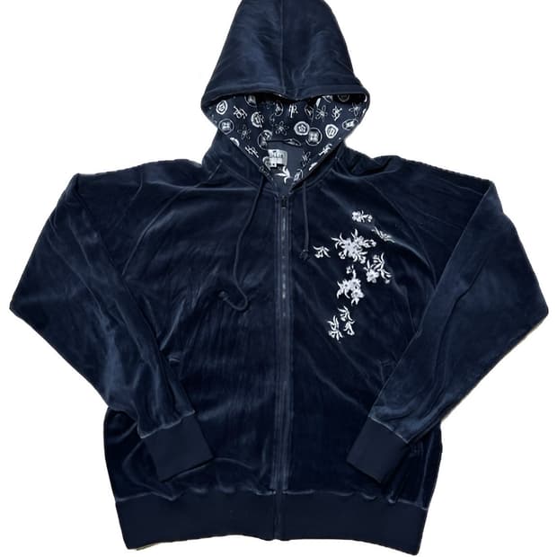 카라쿠리 타마시 자수 후드집업