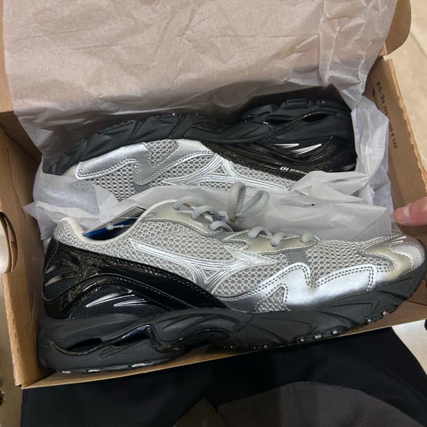 미즈노 웨이브 라이더 275