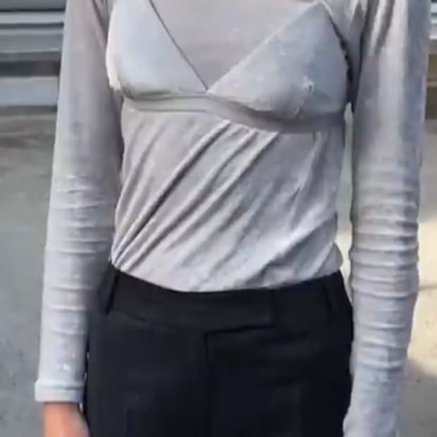 Baserange Omo longsleeve tee