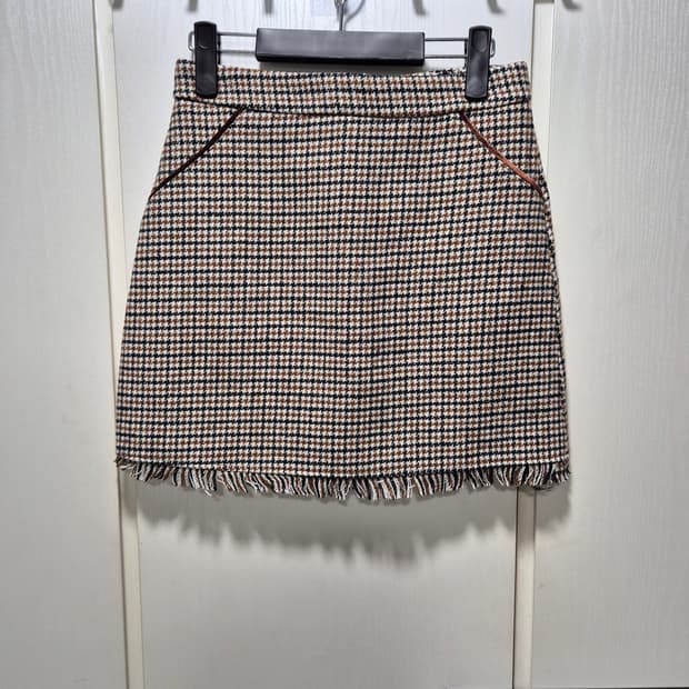 (세일)(새상품)NAIN 나인 체크 패턴 미니 스커트