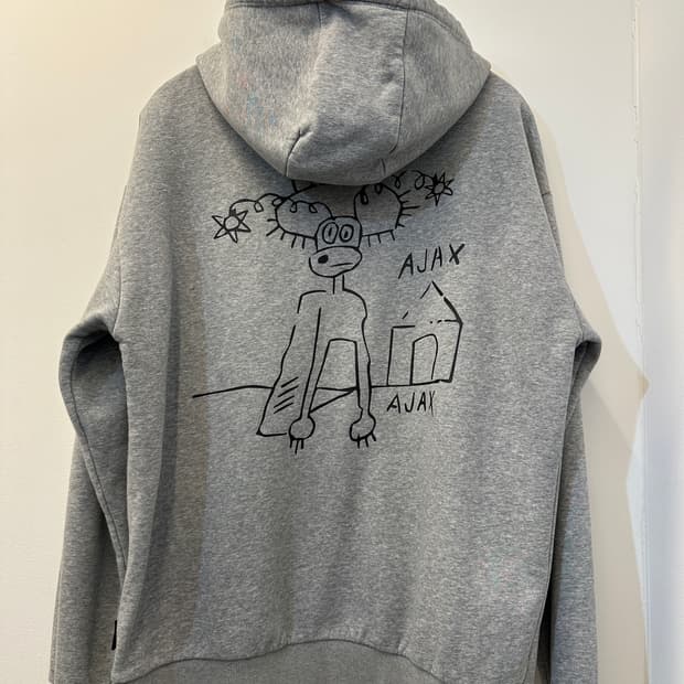 105)장미쉘바스키아 그레이 기모 후드티 뒷면 프린팅