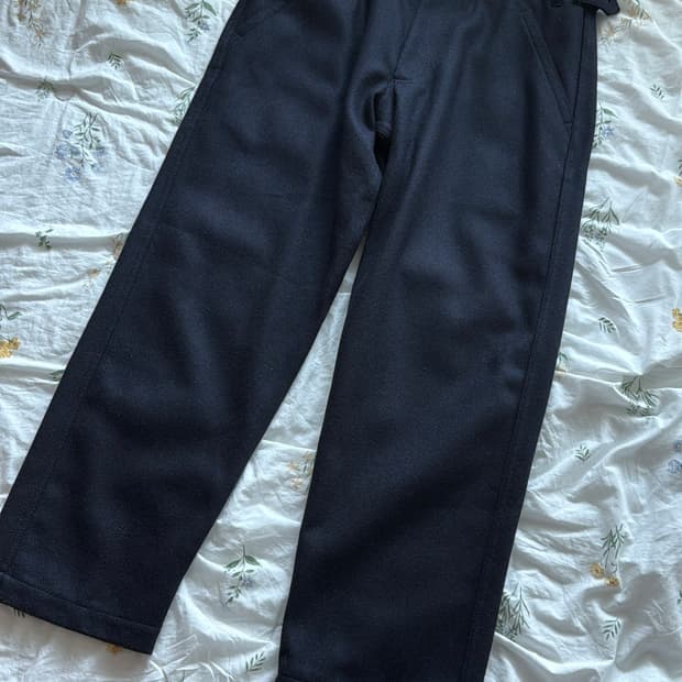 꼼데가르송 울 팬츠