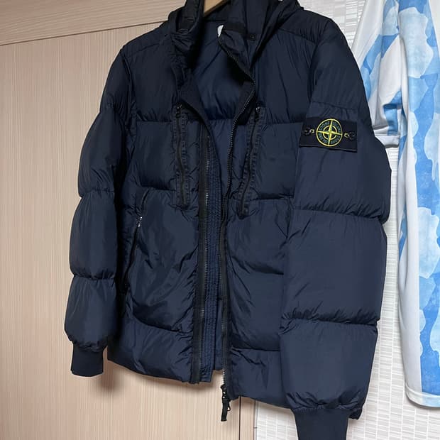 [m] 스톤아일랜드 크링클랩스 21fw 패딩 네이비