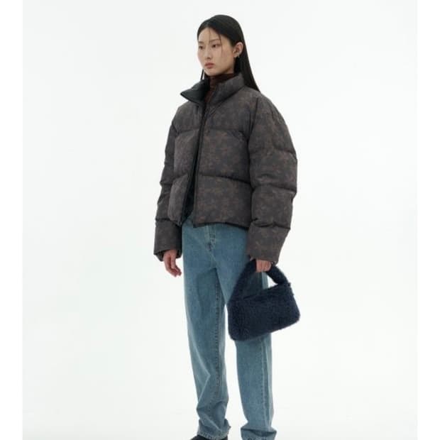 아모멘토 플라워 리버시블 푸퍼 패딩 2사이즈