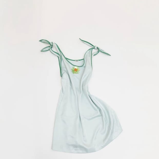 [DIRDDY] SHINY FLOWER BUTTON DRESS -s