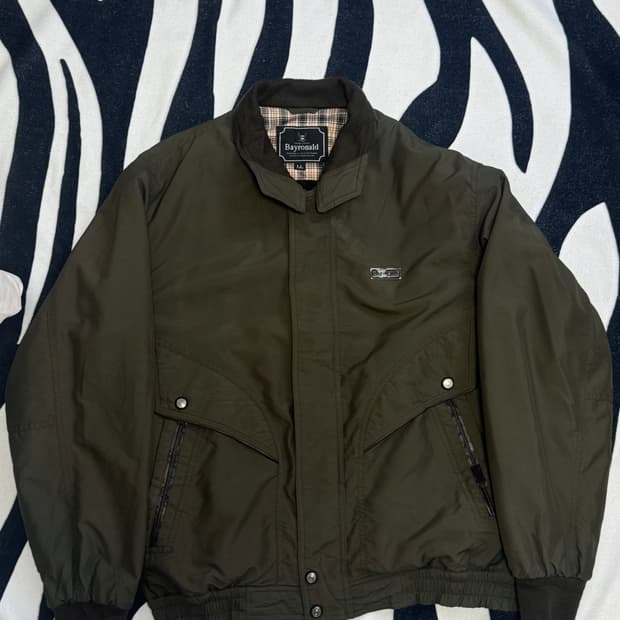 Bayronald 카키 자켓