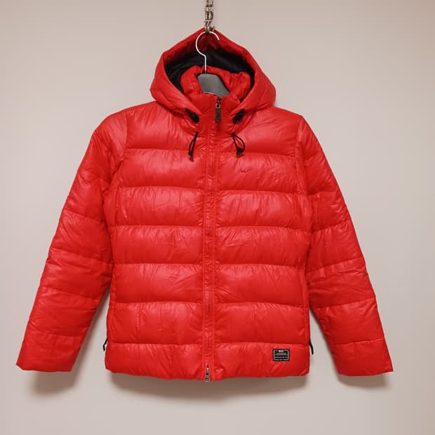 나이키 여성경량패딩 800