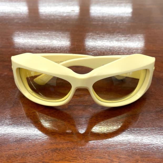 보테가 베네타 선글라스