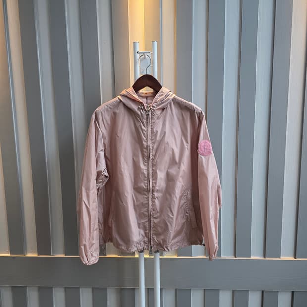 몽클레르 정품 바람막이