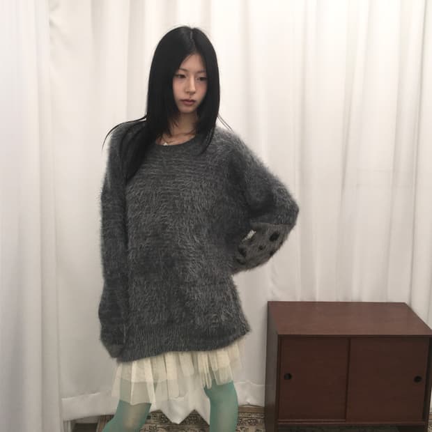 그레이 앙고라 니트