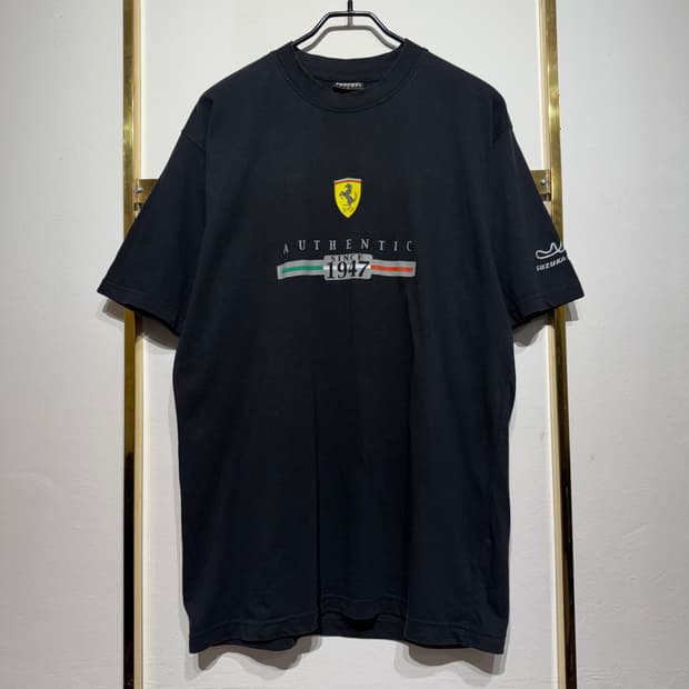 Ferrari 페라리 스즈카 서킷 오피셜 그래픽 반팔티 블랙 M
